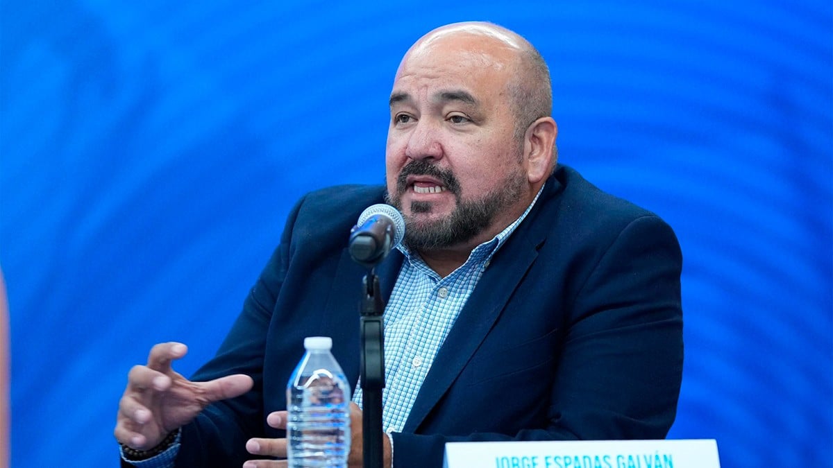 Jorge Espadas impulsa iniciativa para regularizar predios y dar certeza jurídica a familias