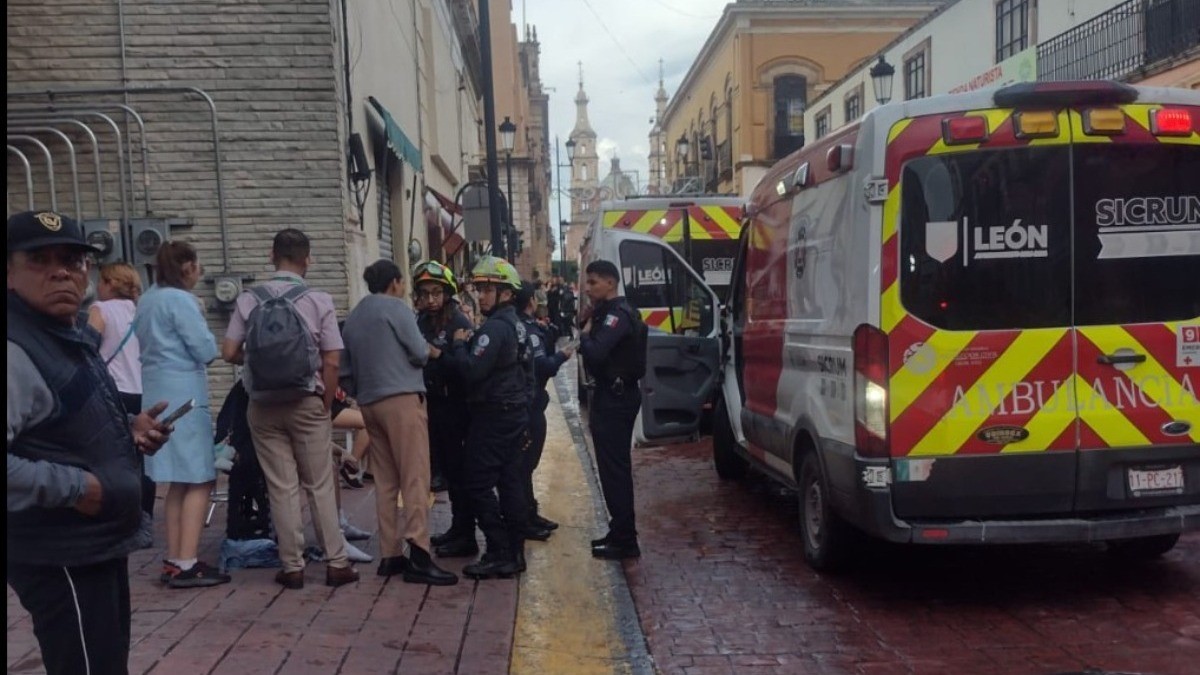 A estos acuerdos llegaron CFE y afectados por explosión de transformador