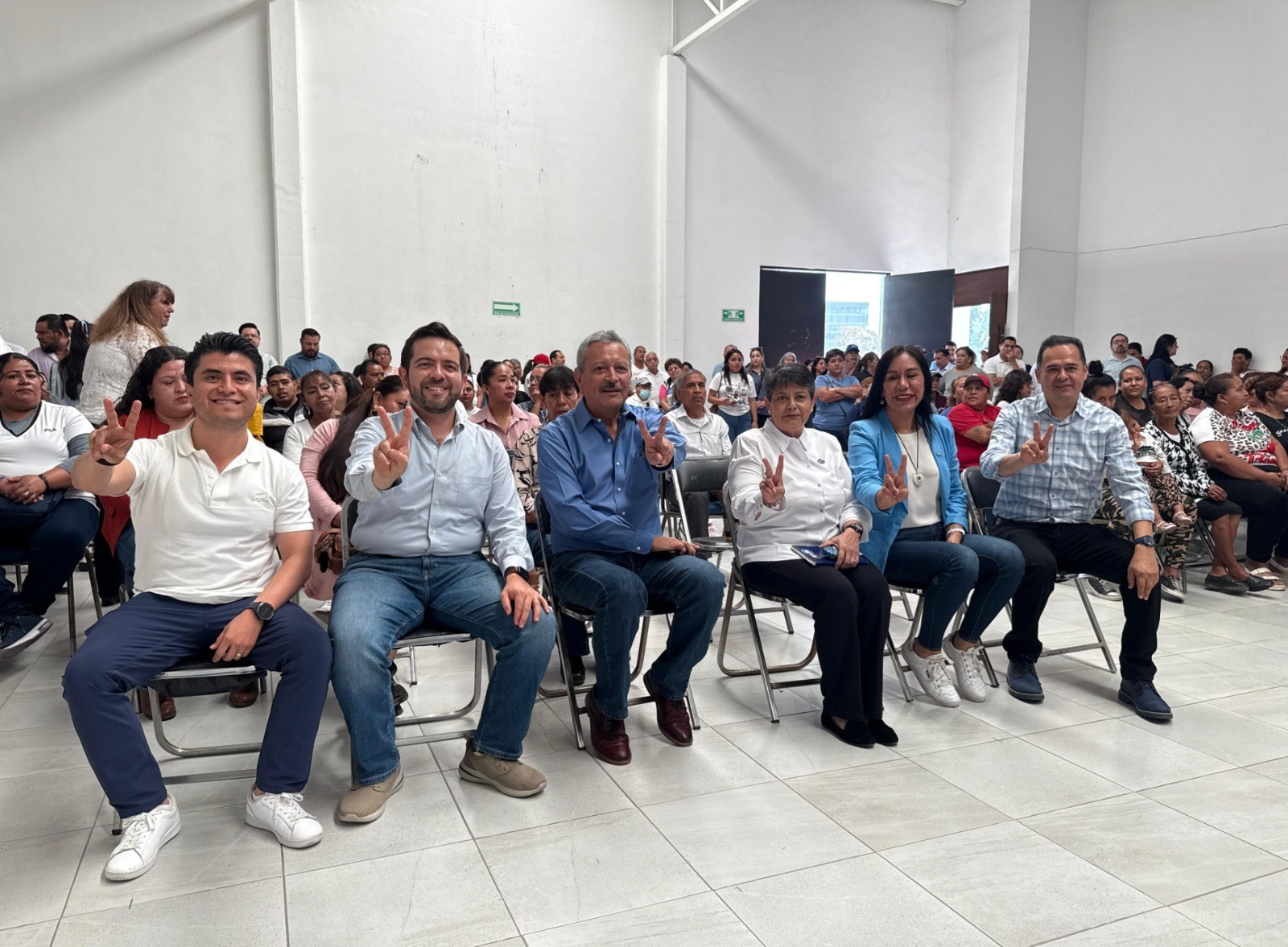 “¡Saquen las manos!” Acusan que Gobierno de Lorena Alfaro amenaza si votan por oposición