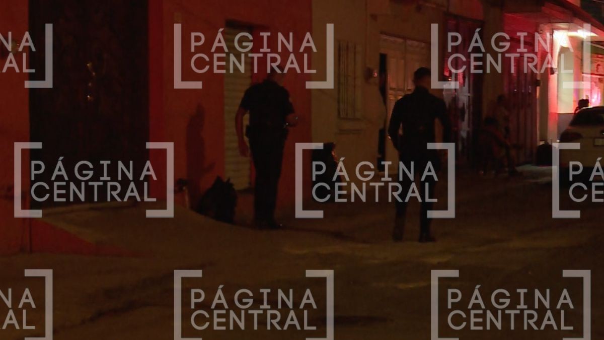 Riña termina en balazos: Atacan a Adrián durante fiesta patronal