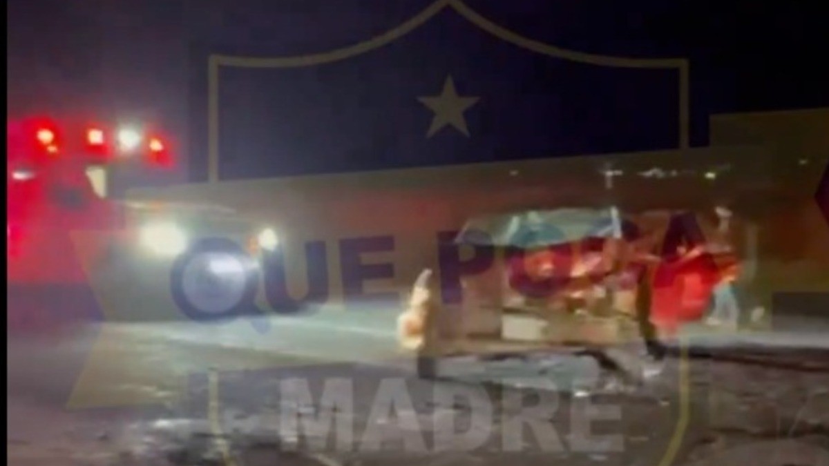 VIDEO “Mis hijos están en el hospital” Reportero transmite choque ¡y ve que son sus hijos!