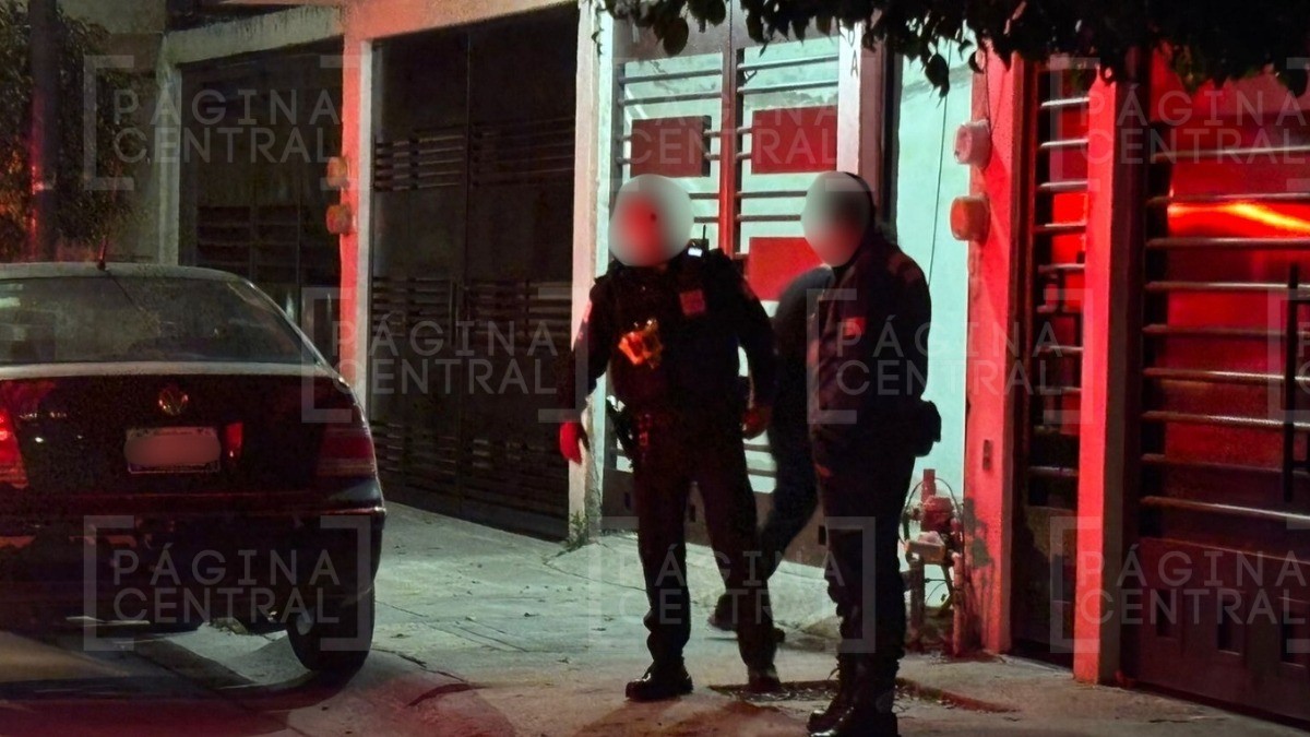 Hombre llega a casa de su exnovia y balea la fachada, el nuevo novio estaba con ella