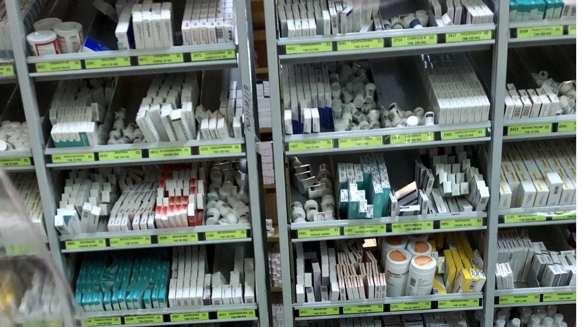 Admite Sheinbaum deuda con farmacéuticas