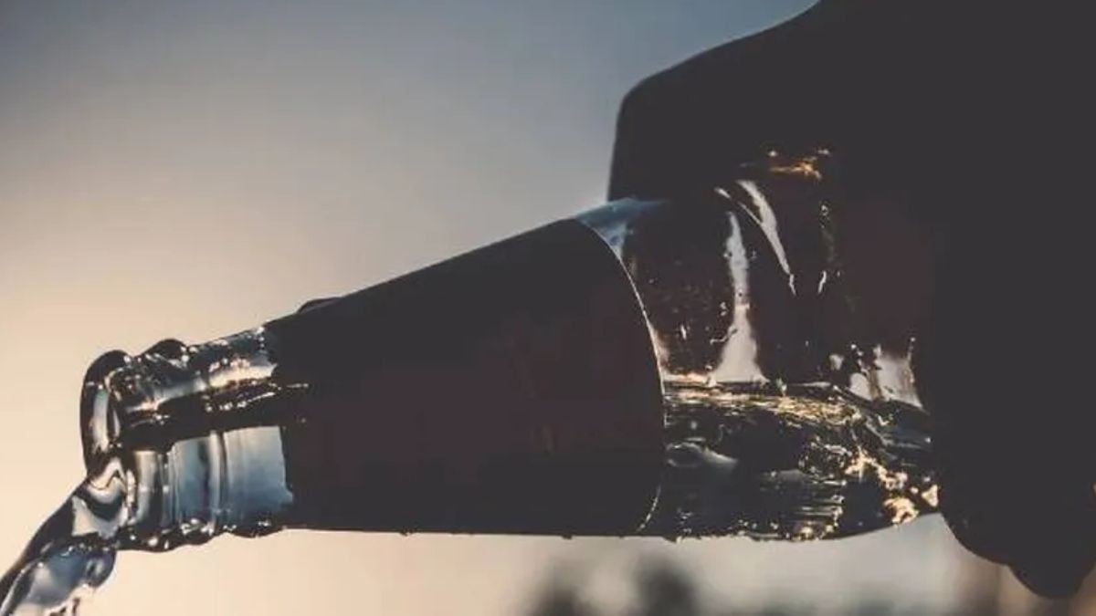 Mueren 7 personas por ingesta de alcohol adulterado en Rusia