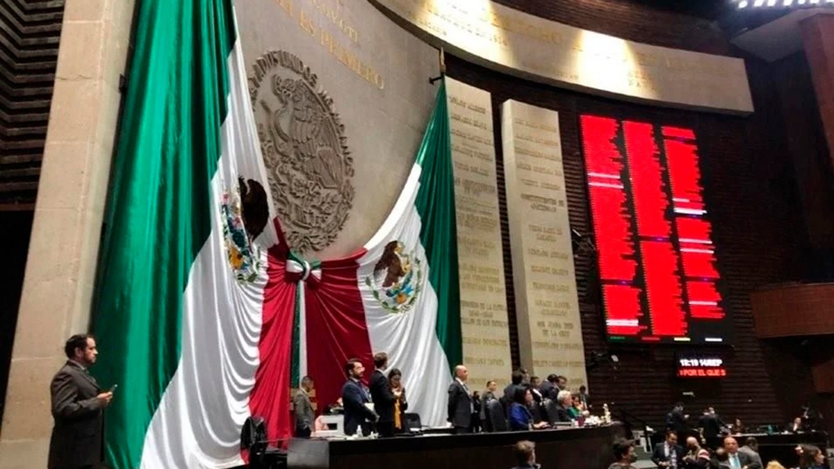 Claudia Sheinbaum envía iniciativa para expedir Ley Orgánica de la Armada