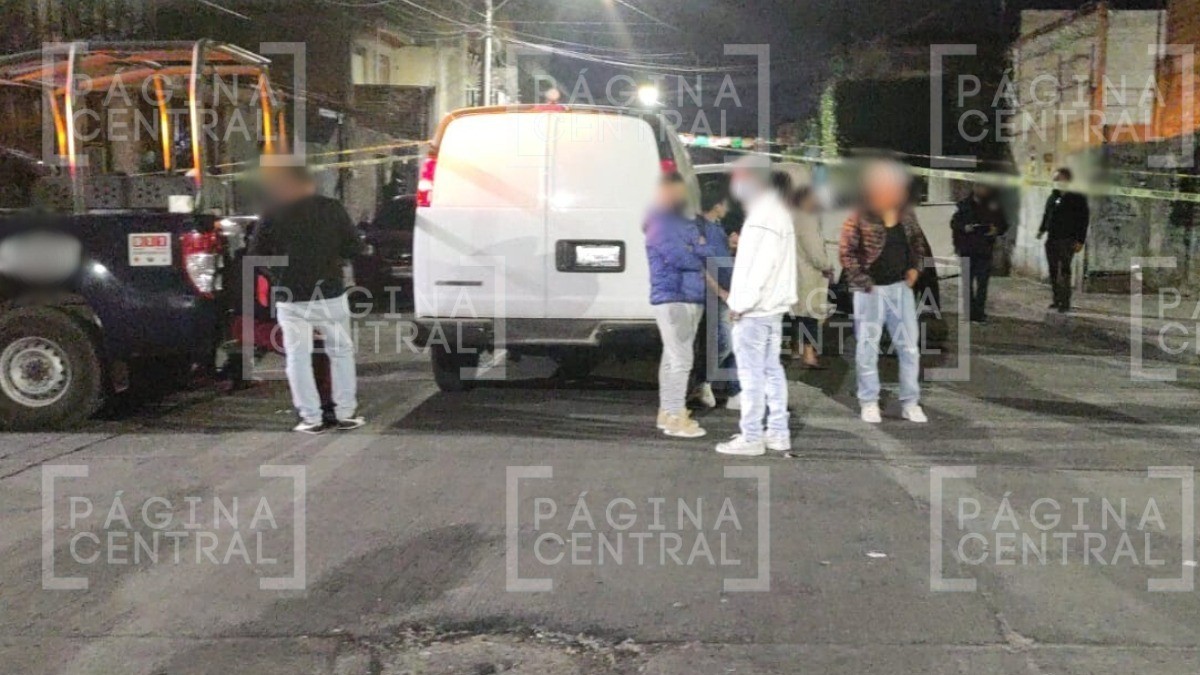 Mujer estaba en plena calle cuando llegaron unos hombres y la mataron a balazos