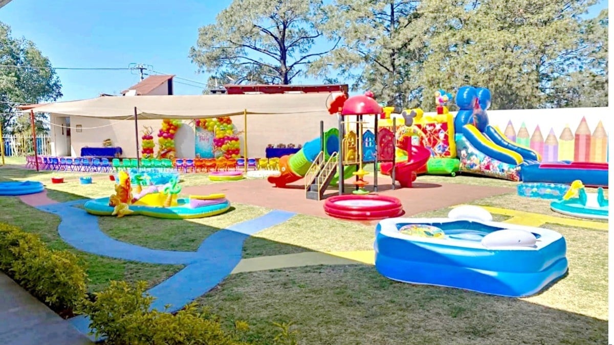 Moviliza a papás muerte de niño en kínder de Mazamitla