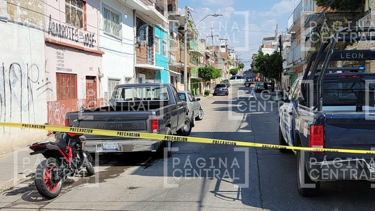 ¡Ataque! José estaba en plena calle cuando un motociclista lo baleó y lo dejó grave