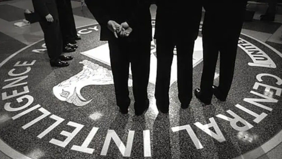 Trump da luz verde a la CIA para misiones encubiertas en territorio venezolano