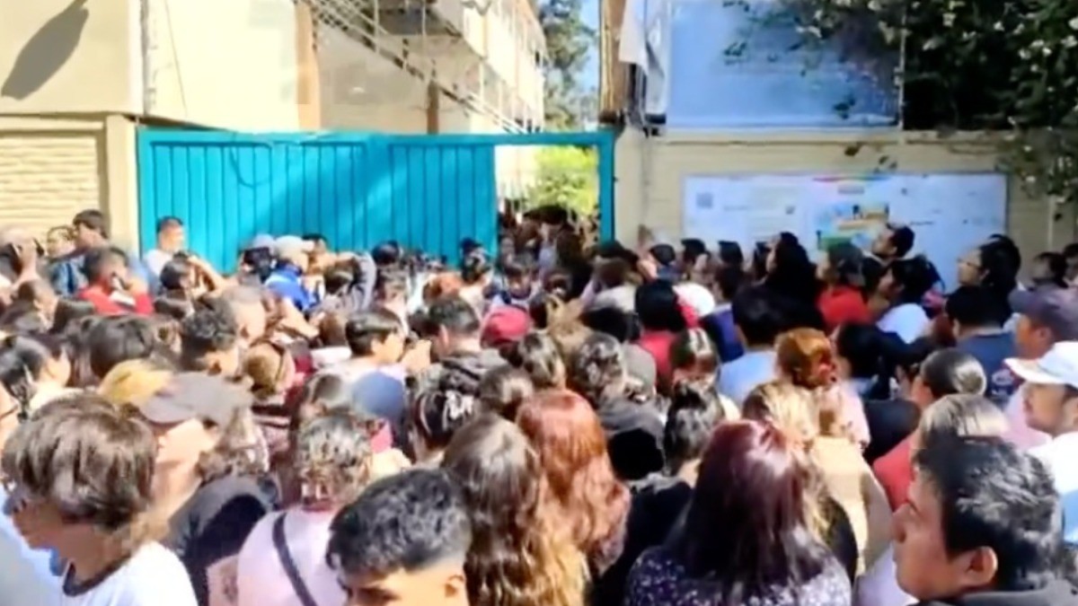 Muere alumno en secundaria de Iztapalapa por cardiopatía