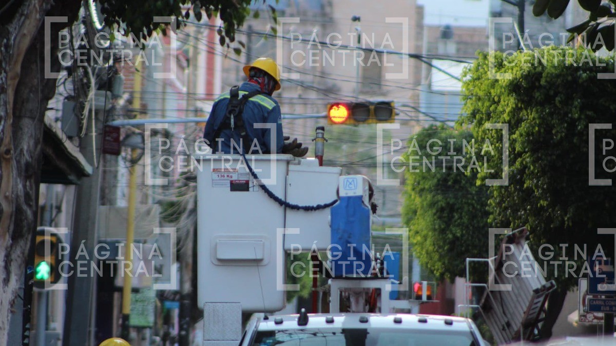 ¡Sigue la tensión! Esto hace Gobierno de León ante fallas en equipo de CFE en zona centro