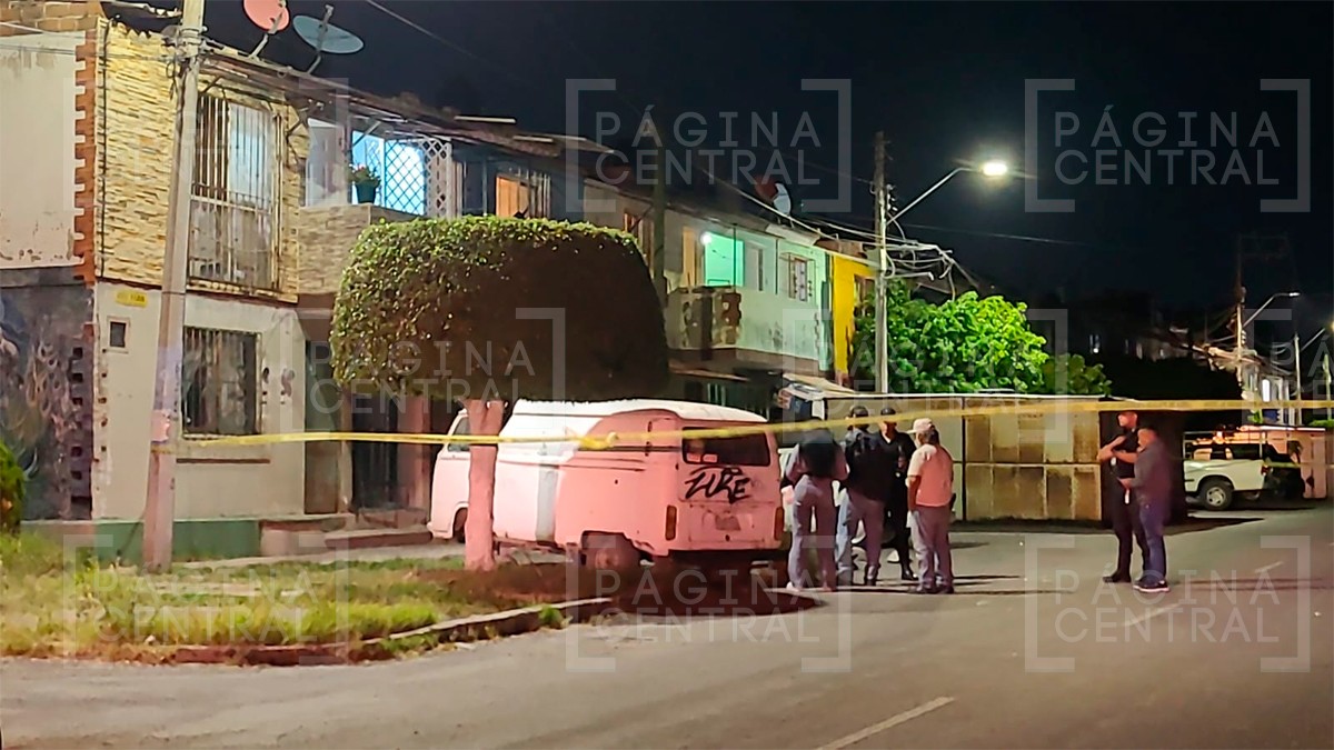 Lucía y su esposo fueron atacados afuera de su casa; ella murió