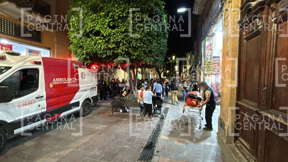 Guardia sufre crisis al tratar de calmar conflicto en mercería ¡y termina en el hospital!