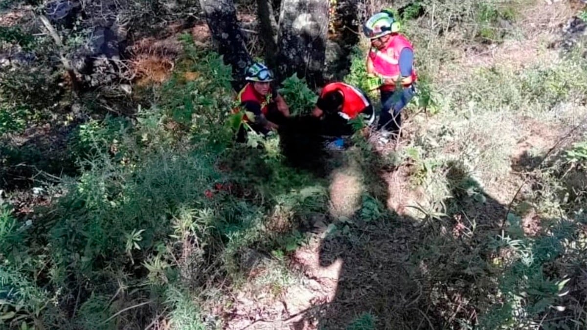 Iba en paseo ciclista hacia el Cristo Rey, pero cayó a un barranco y murió en el lugar