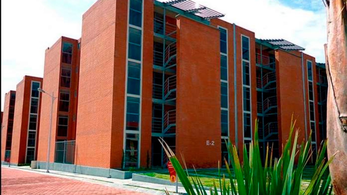 Tras discutir con su pareja, mujer envenena a sus dos hijos y luego a ella misma