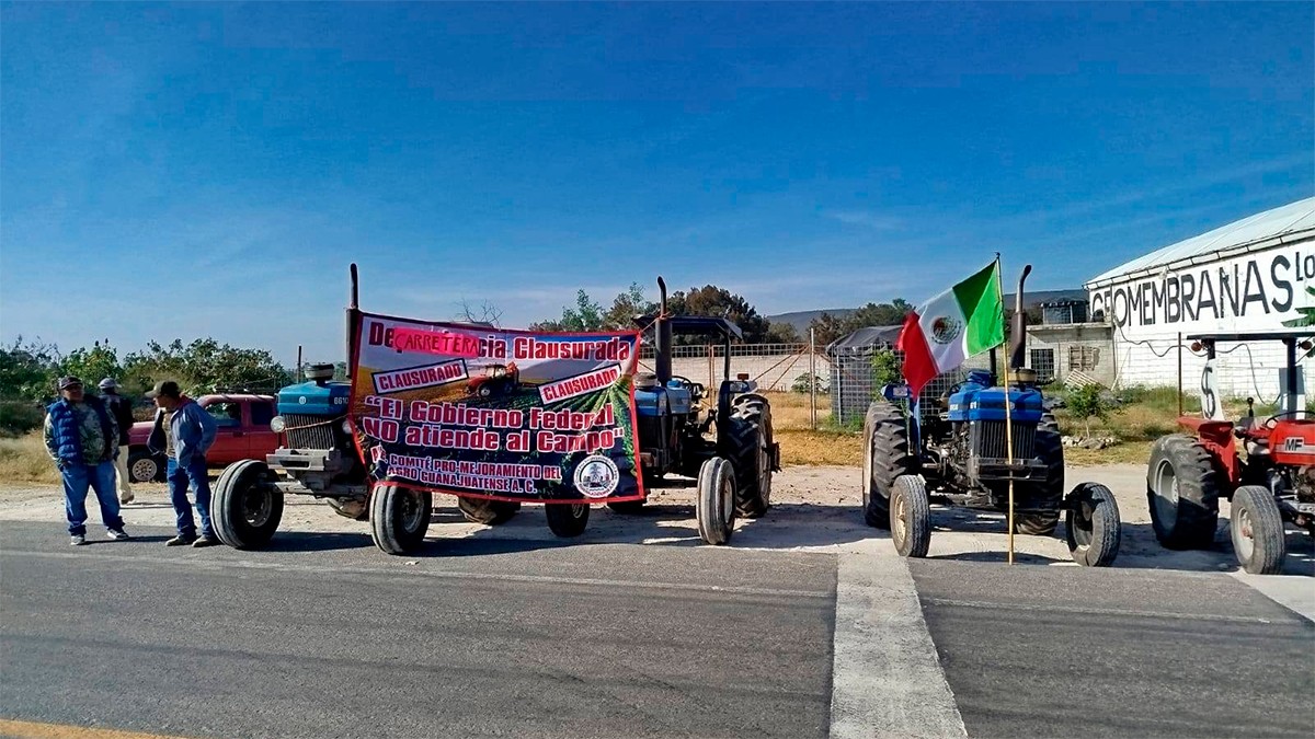 ACTUALIZACIÓN: Liberan paso de vehículos en los dos sentidos de la León - Silao