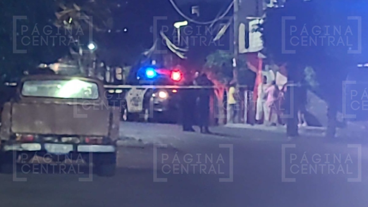 Hombres en moto persiguieron a joven en Chapalita y al alcanzarla la balearon varias veces