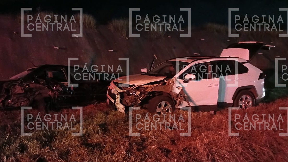 Accidente en Eje Metropolitano genera caos en la zona tras volcadura; hay 4 heridos leves