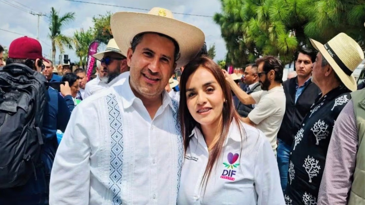 Esposa de alcalde asesinado rendirá protesta como alcaldesa sustituta de Uruapan 