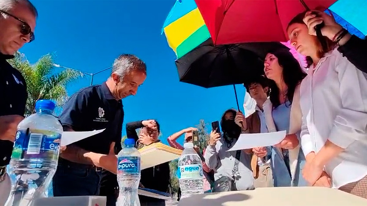 VIDEO Sin acuerdos: estudiantes mantienen tomado el ITL tras 17 días de paro