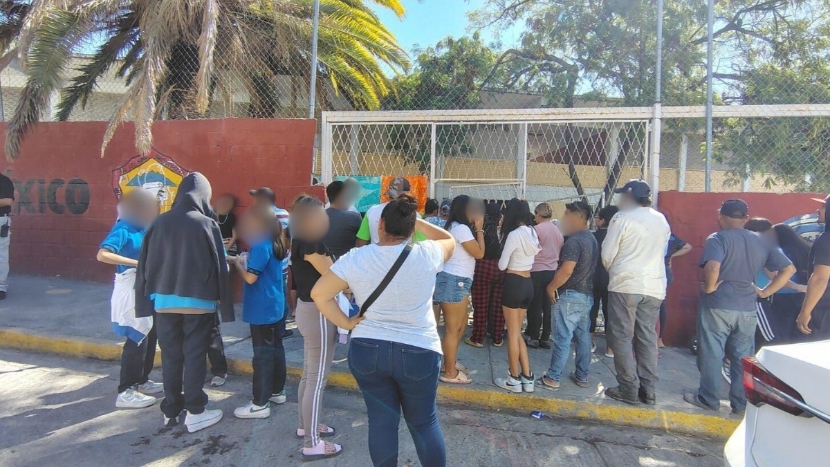 Reportan a alumno con un arma en una secundaria