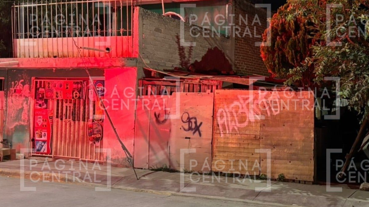 Joven dormía en casa cuando hombres irrumpieron para matarlo a balazos, ya lo identificaron