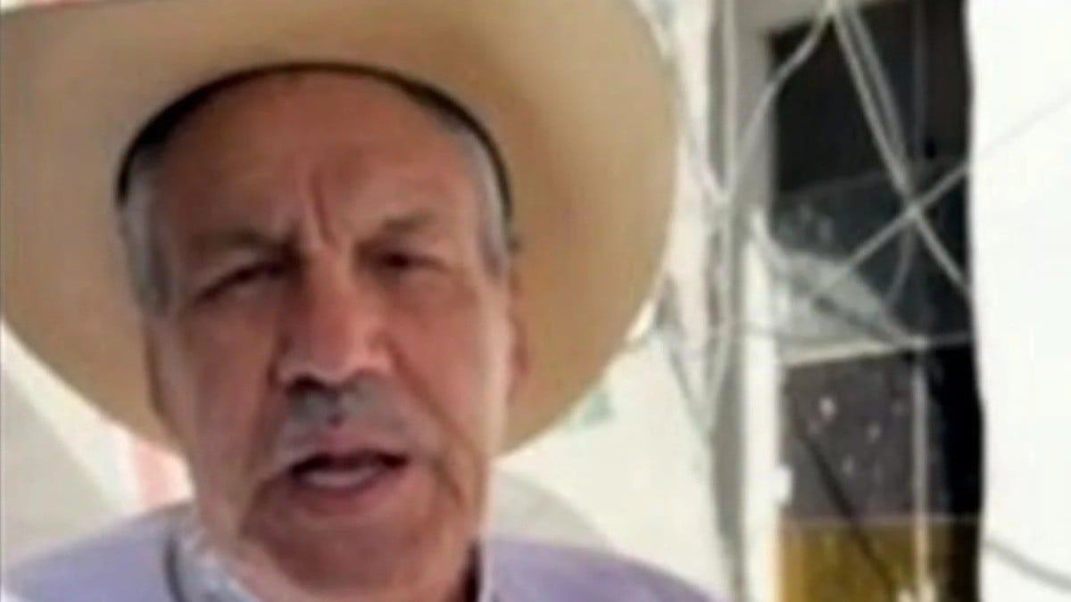 “Violencia es que nos deje sin comer“, dice 'Padre Pistolas'