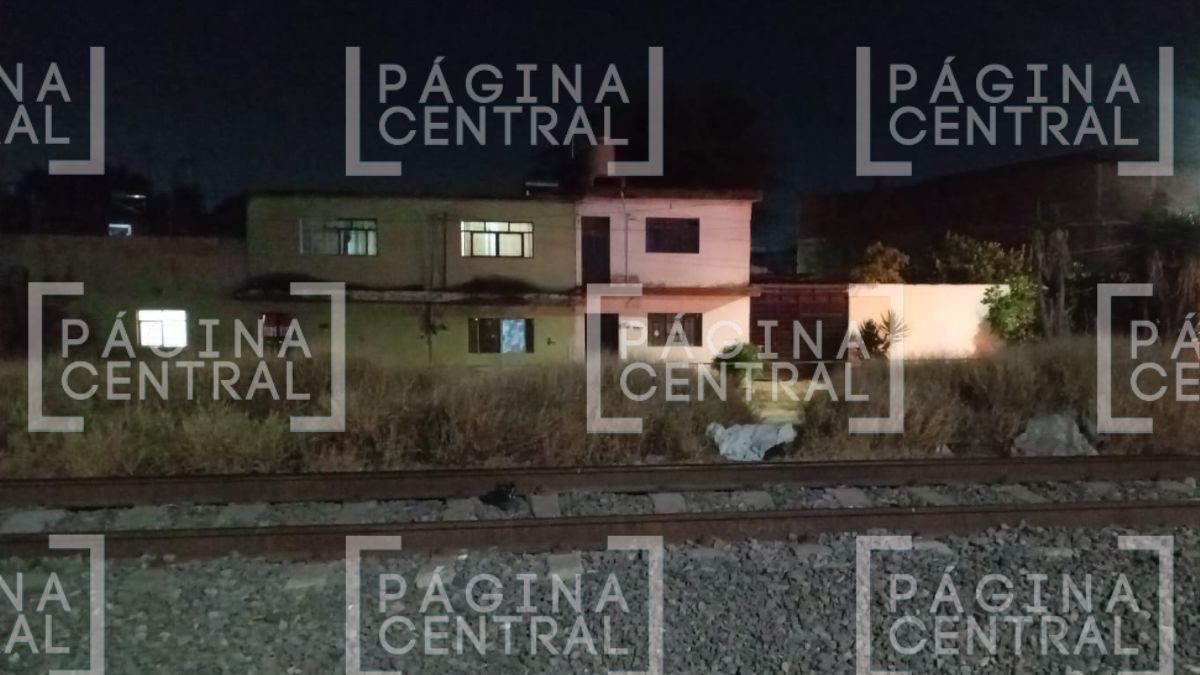 Intentó cruzar las vías: Hombre muere tras ser arrollado por tren