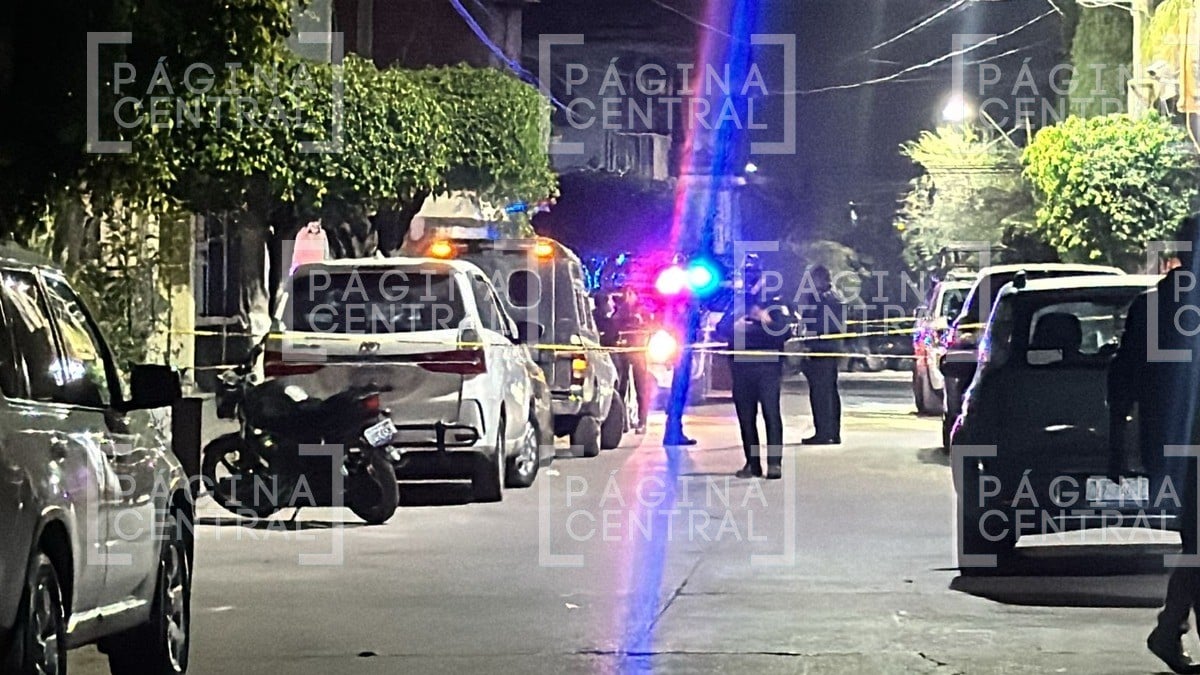 Aseguran camioneta presuntamente relacionada con robo a caja popular en esta zona de León