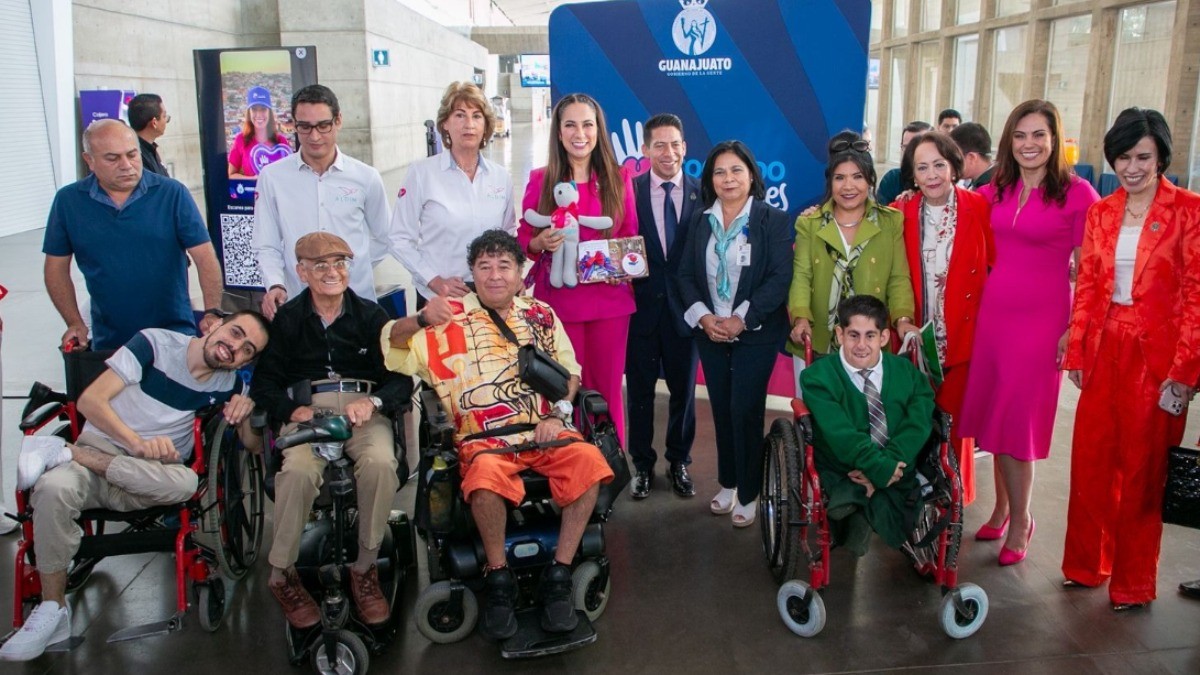 Arranca entrega de recursos de 'Tocando Corazones'; beneficiadas 191 organizaciones