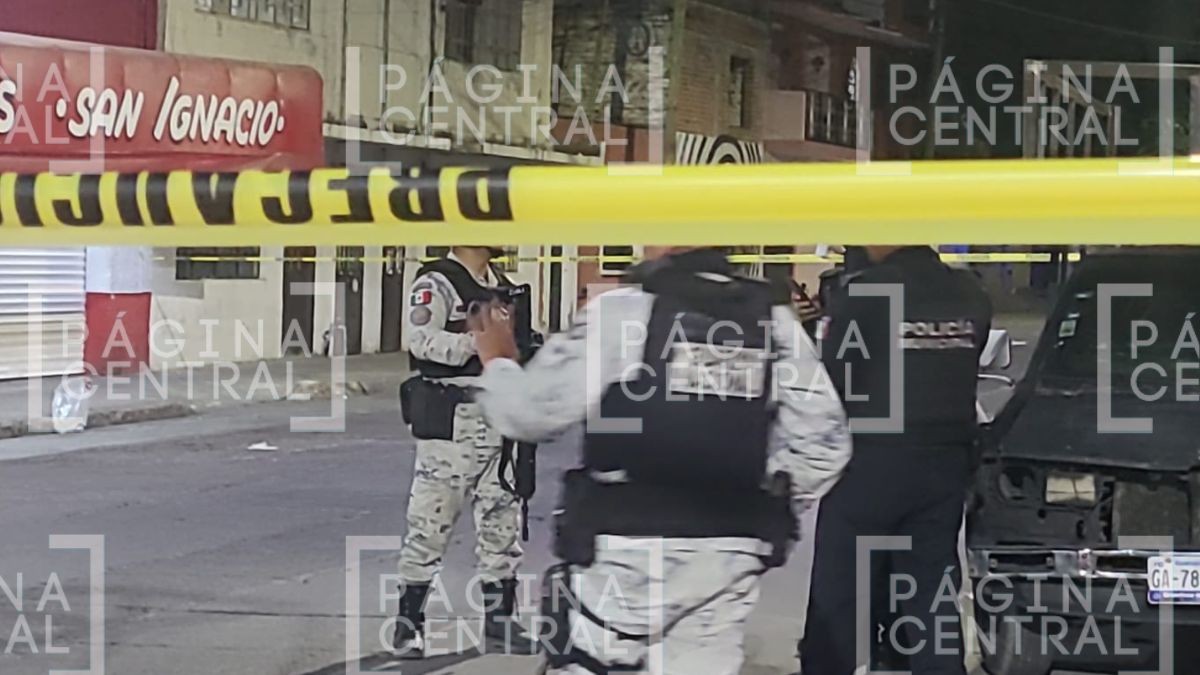 VIDEO Le dispararon en varias ocasiones: Sicarios atacan a hombre y huyen en moto