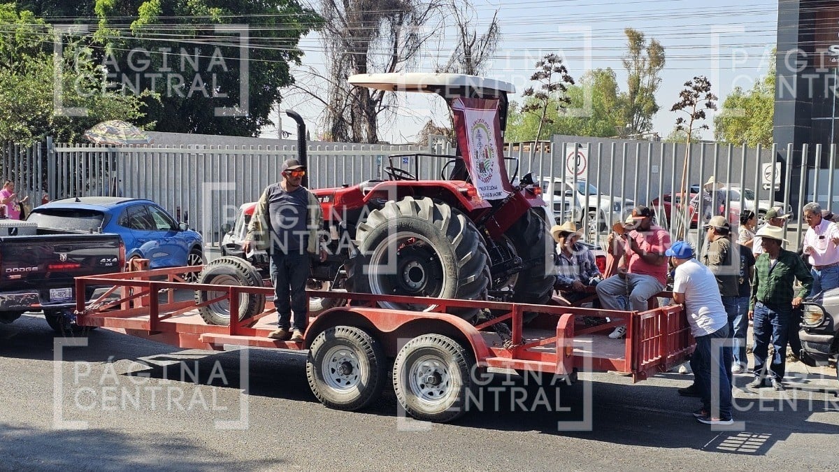 ¡Cuidado!, en la León - Aguascalientes y Silao Irapuato va la caravana agrícola