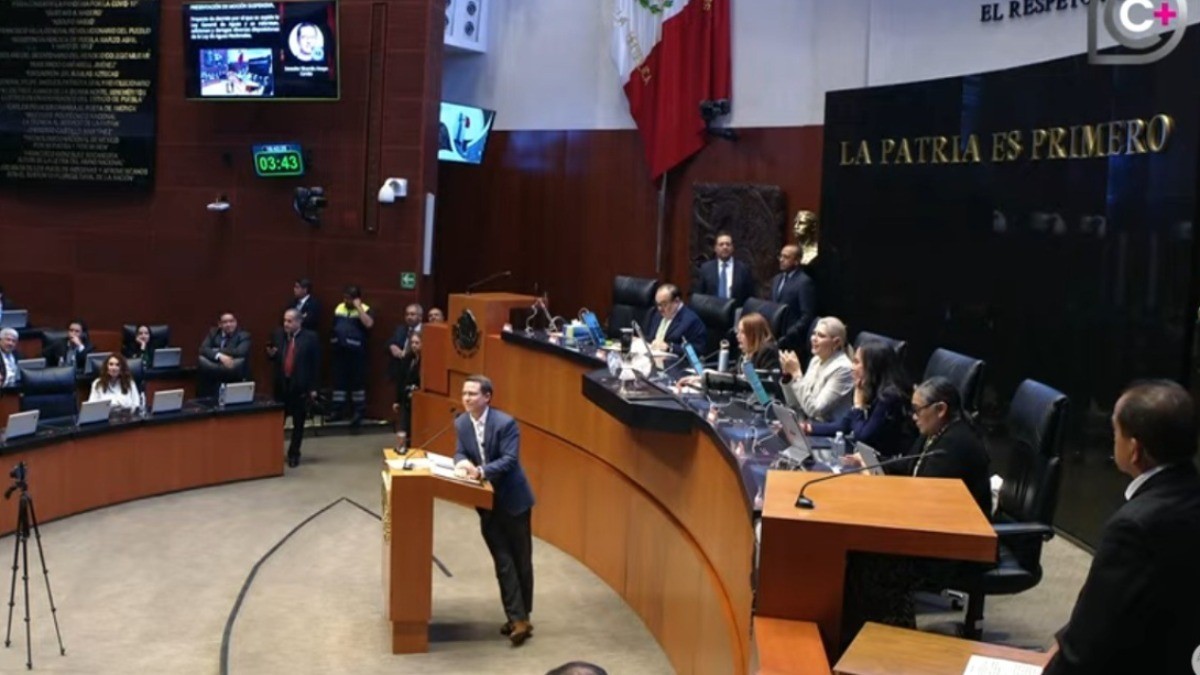 Avala Senado Ley de Aguas; Morena de buscar “control político“ sobre campesinos: PAN