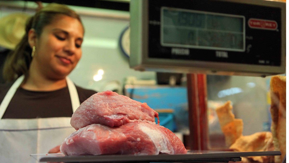 Sin granos en T-MEC, subiría la carne