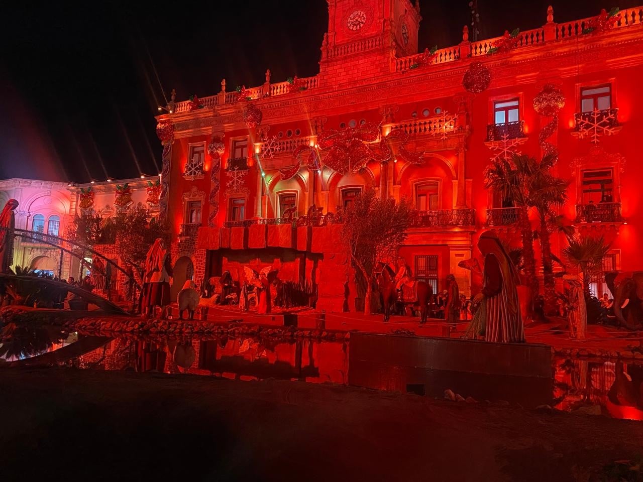 ¡Ya huele a navidad! León arranca oficialmente sus festividades decembrinas