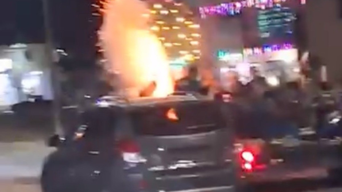 VIDEO Graban el instante en que explota pirotecnia transportada en camioneta en León