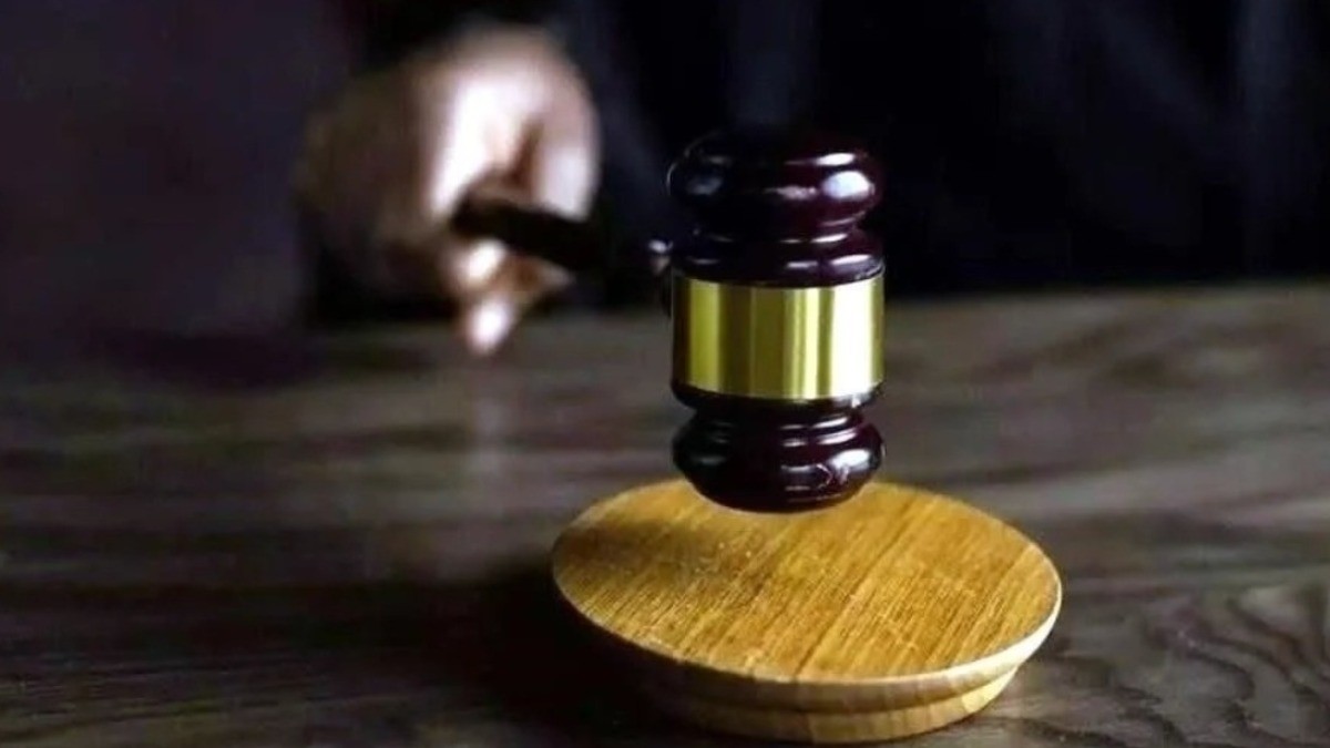 Reducen salarios a jueces de carrera 