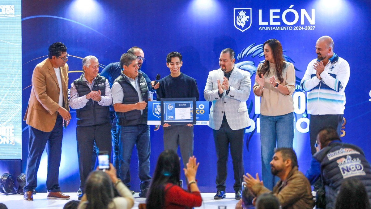 “¡Son súper héroes!“ Premian a los mejores deportistas de León