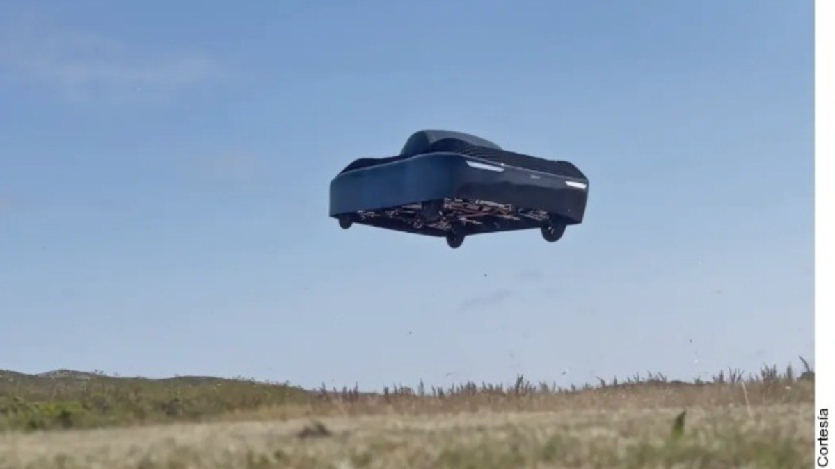 Arranca producción del primer auto ¡volador!