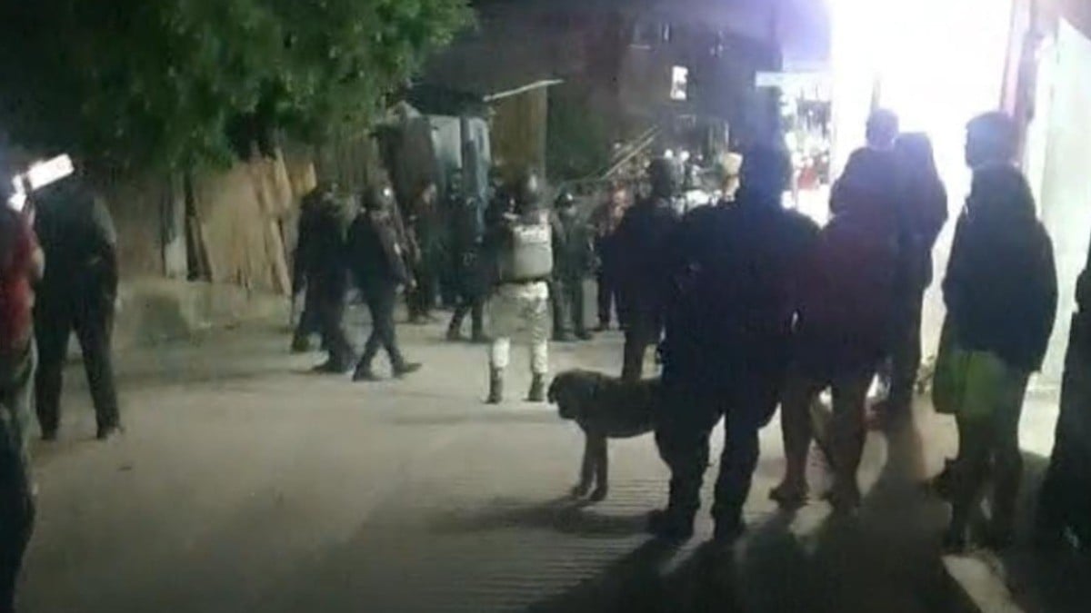 Impide ataque sexual a su hija y la matan