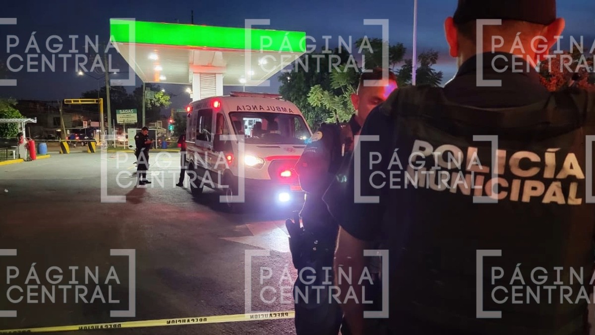 ¿Fue confusión? Guardia de seguridad de gasolinera balea a repartidor en moto