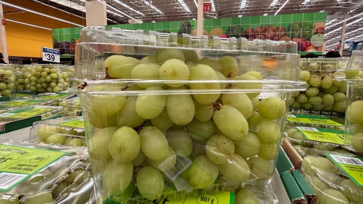 ¿Podrás cumplir con la tradición? Así cuestan las uvas para recibir el año nuevo