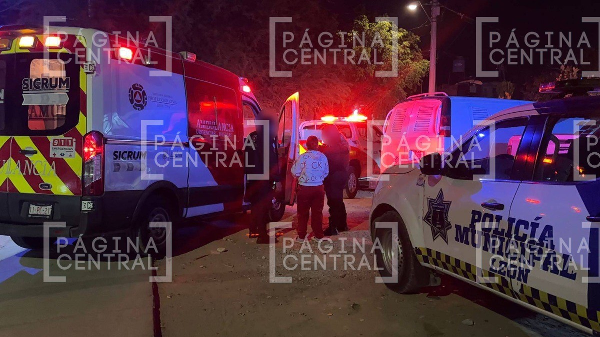 Cohete le explota a niño en la mano; corre con su mamá a pedir ayuda en comandancia