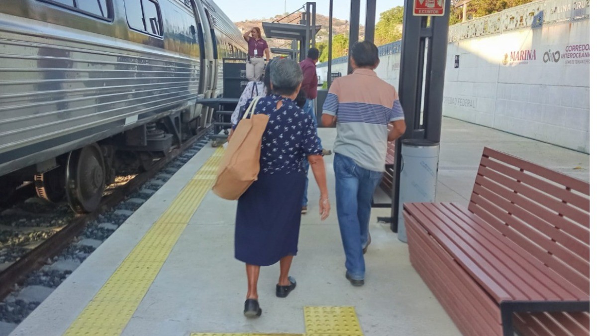 “¡Este canijo viene a todo lo que da!“, relata pasajera del Interoceánico