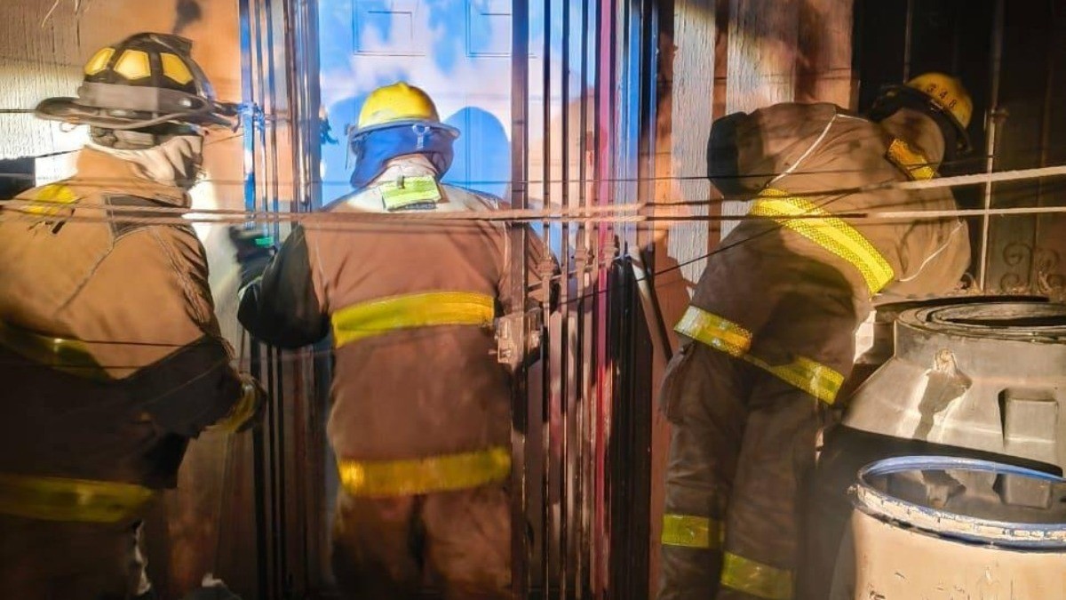Tiene León un fin de año 'movido' con 76 incendios y 100 fogatas sofocadas