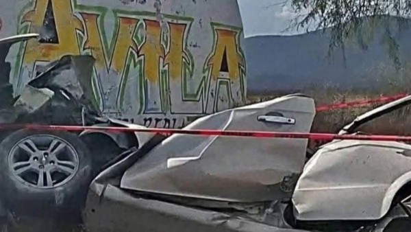 Muere familia de NL en accidente en SLP