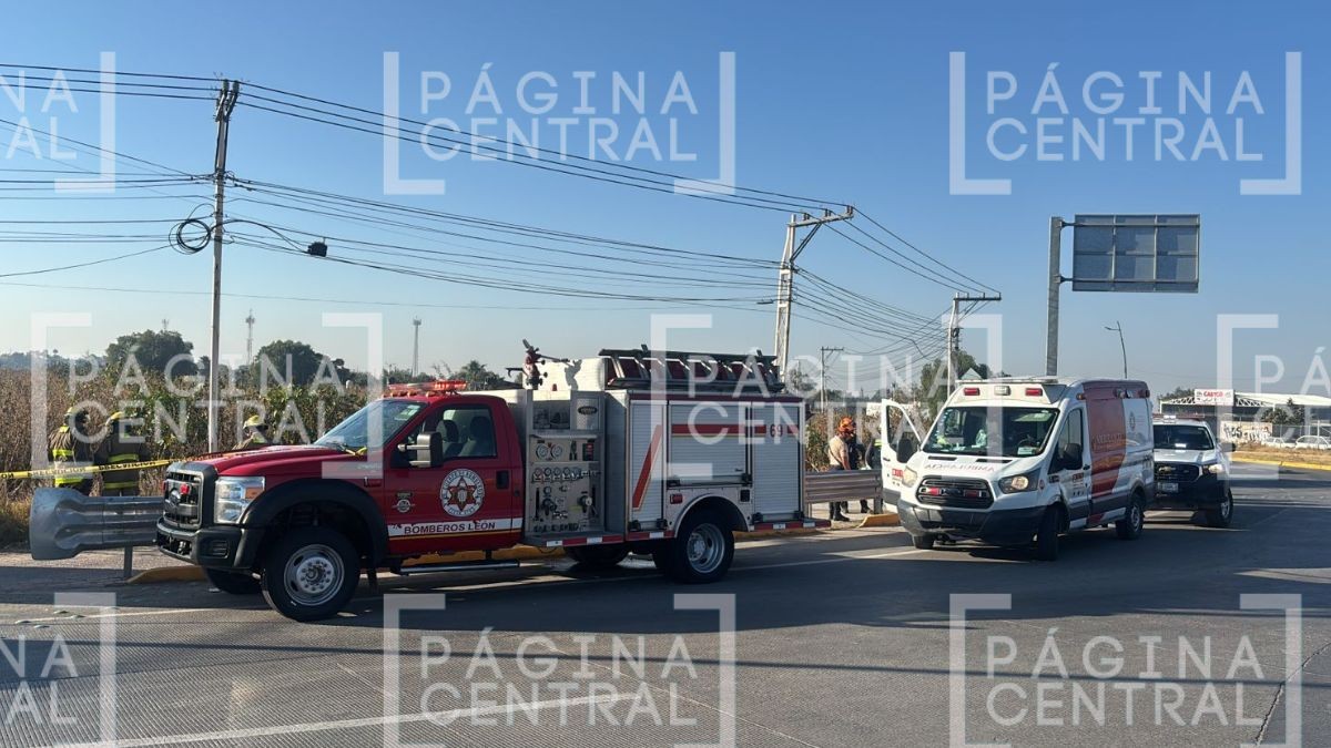 VIDEO Accidente fatal: Volcadura en León deja una mujer sin vida