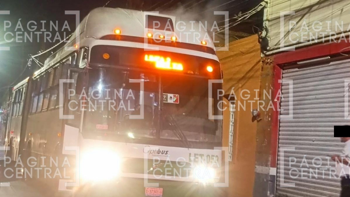 ¡Bajan! Alerta humo en la oruga y obliga evacuación en Colonia Obregón