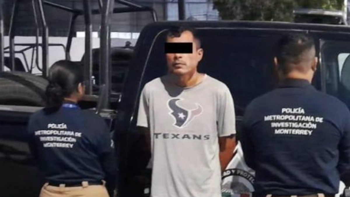 Detienen a Pablo por arrastrar a su expareja con su auto y golpear a una policía