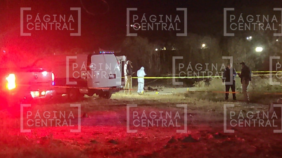 Hallan cuerpo embolsado y encintado en predio baldío de la Santa Cruz
